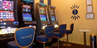 jackpot888 Poker VIP Table ကတ်ဂိမ်း Bonus Cashback